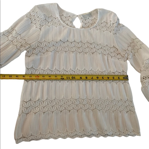 Vestique Long Sleeve Boho White Top Size Medium - Picture 12 of 17